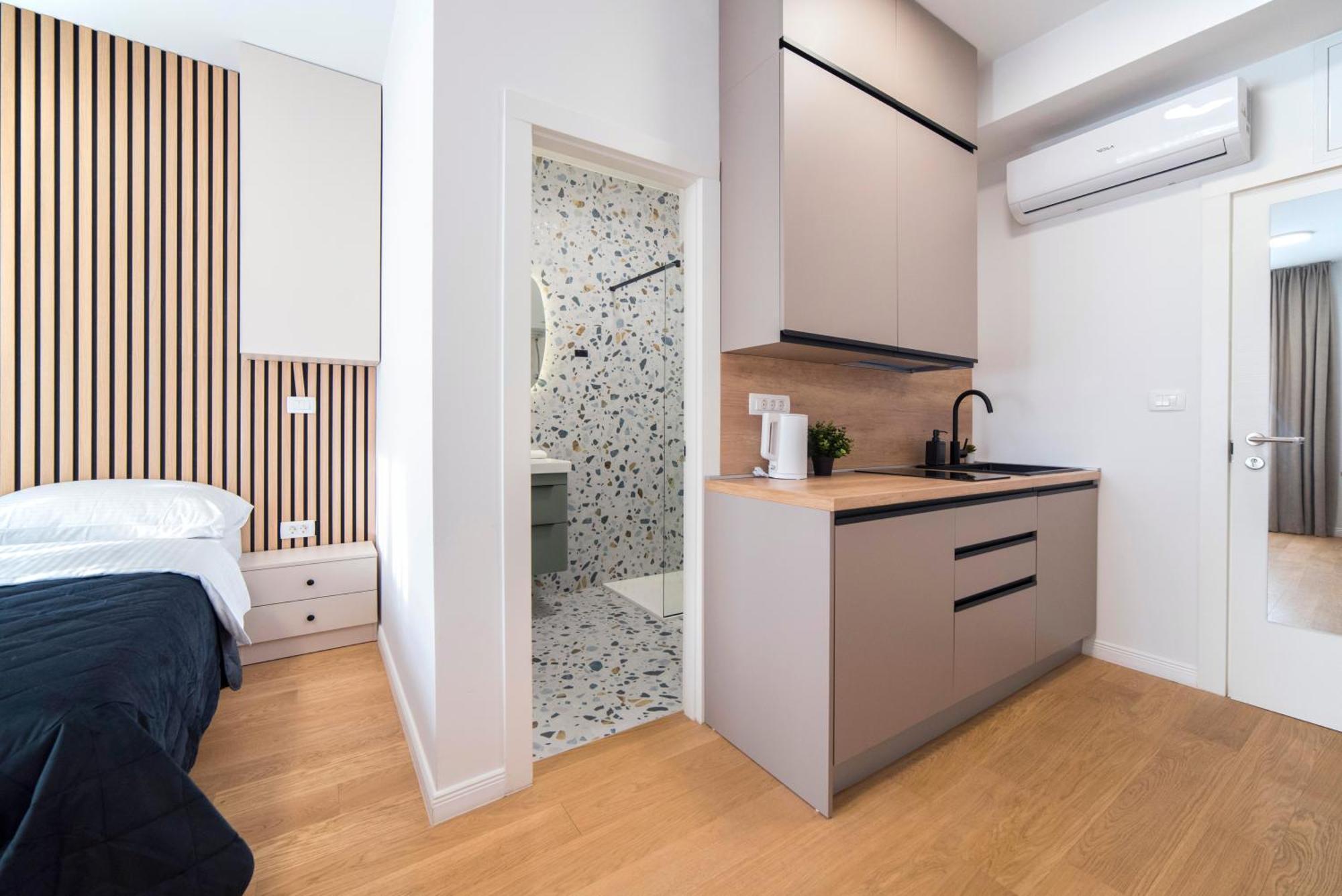 The Modern Hatz, 3rd Floor No Elevator Apartment